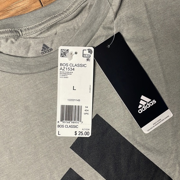 Men’s Adidas shirt - Picture 2 of 2